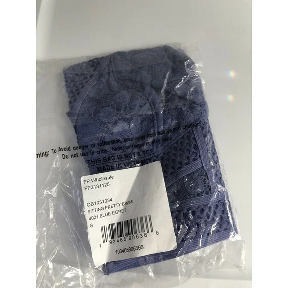 New FREE PEOPLE Small S Brami Bralette Longline Bra Lace Sitting Pretty Blue NWT - Picture 5 of 5